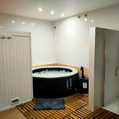 Mas De La Combe Cachee